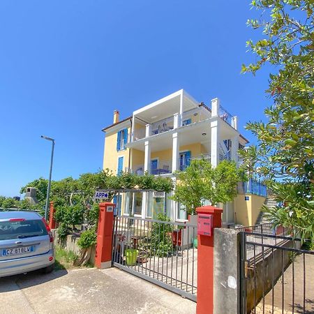 Belvedere Gore Novigrad  Exterior photo