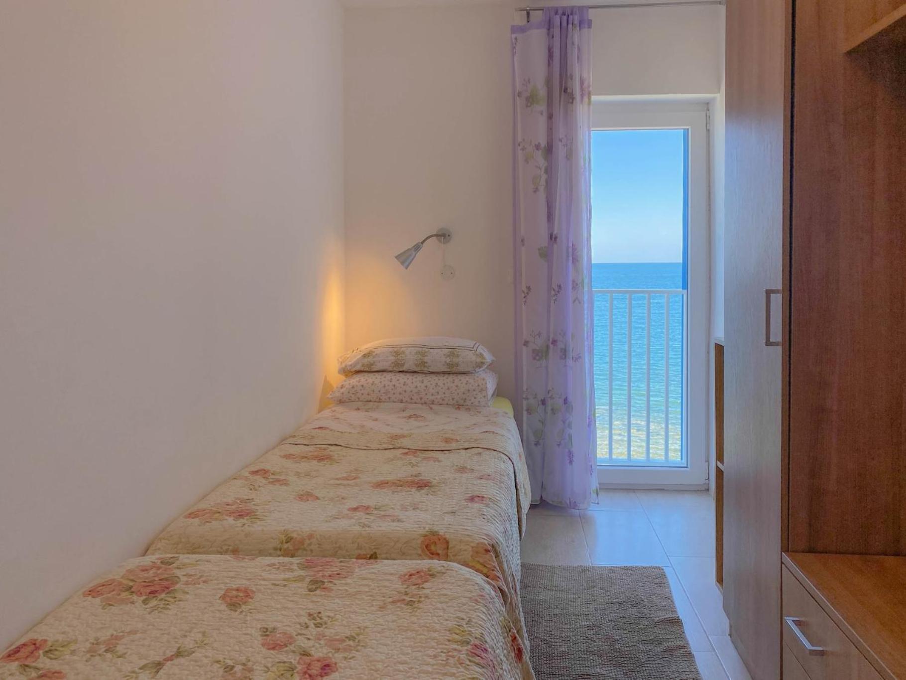 Belvedere Gore Novigrad  Exterior photo